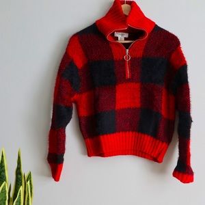 Jessica Simpson crop sweater